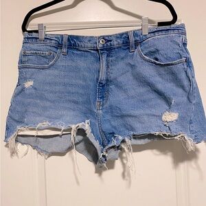 Abercrombie & Fitch Curve Love Mom Shorts Size 16 High Rise Medium Wash